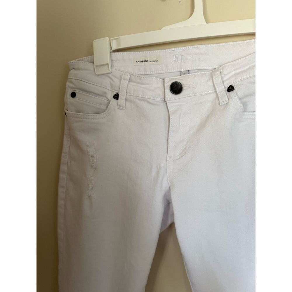 Kut from the Kloth White Catherine Boyfriend Jean Distressed Sz 4 Casual Denim - Picture 7 of 16
